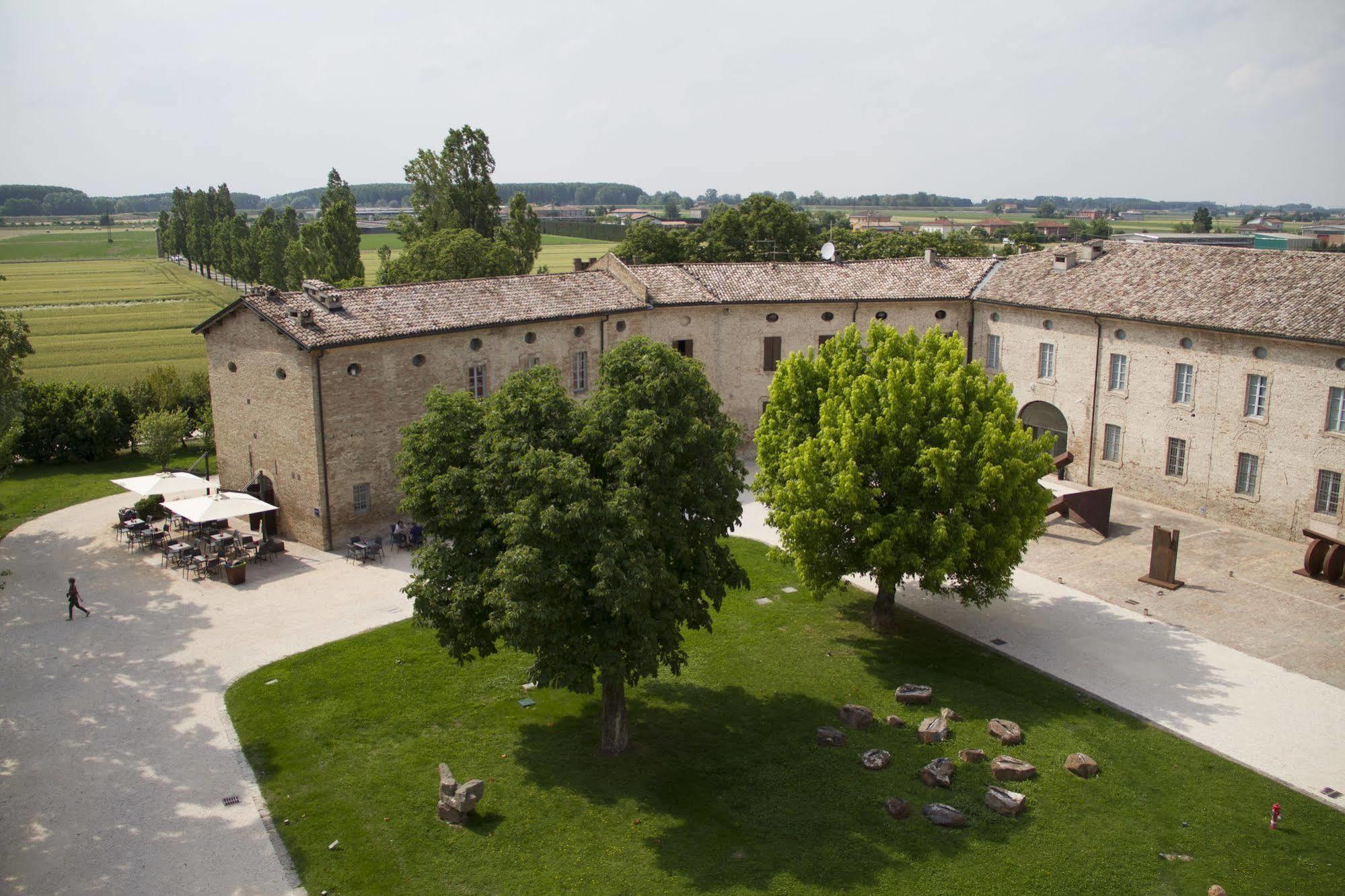 Locanda Abbazia Di Valserena - Csac Parma Exteriér fotografie